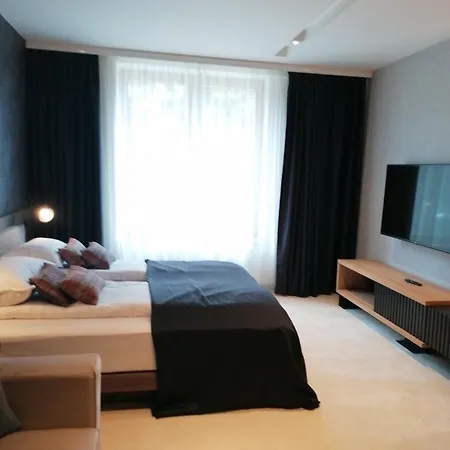 Woodside And Parking 323 Kopaonik011 *